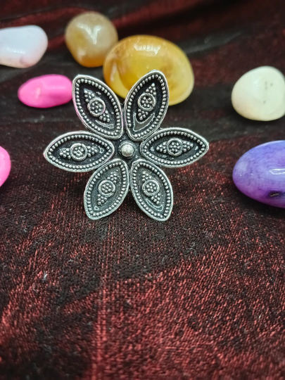 925 Sterling Silver Antique Polish Cocktail Ginni Ring Best for Party and Casual