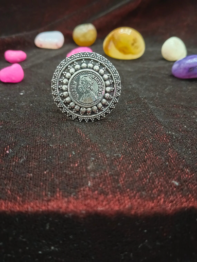 925 Sterling Silver Antique Polish Cocktail Ginni Ring Best for Party and Casual