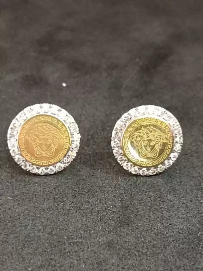 Natural Ceritified Diamond Women's Earrings Handmade Stud Earrings 18kt Yellow