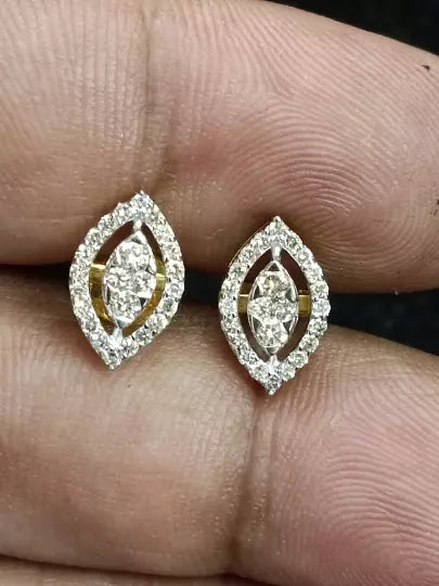 Natural Ceritified Diamond Women's Earrings Handmade Stud Earrings 18kt Yellow