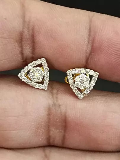 Natural Ceritified Diamond Women's Earrings Handmade Stud Earrings 18kt Yellow